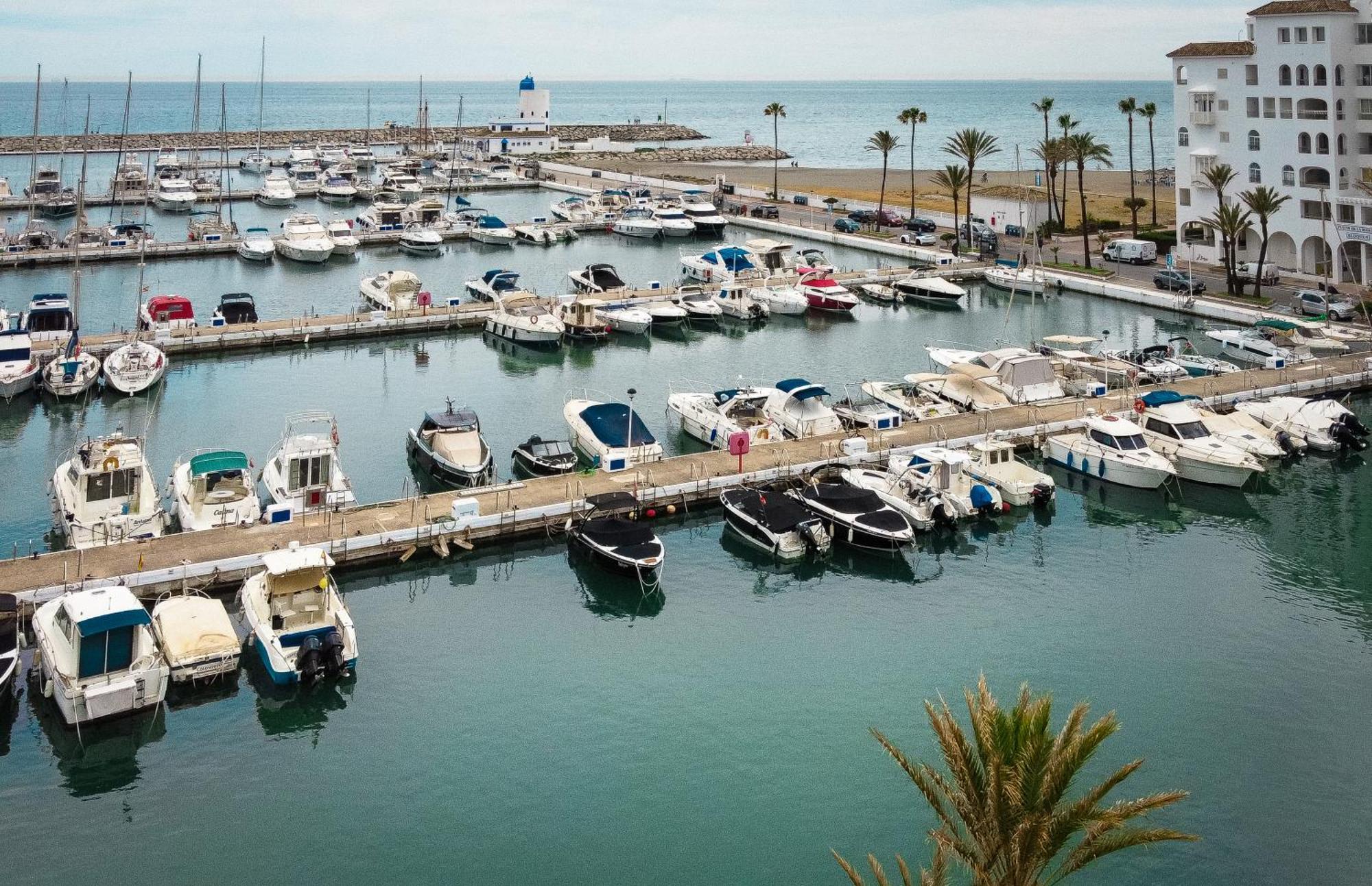 2 Penthouse Duquesa Marina Manilva Andalucia Spanien Exterior photo
